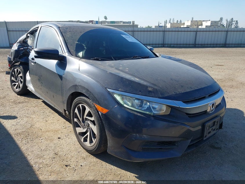 2018 HONDA CIVIC EX | 19XFC2F76JE205378 | UPCARS