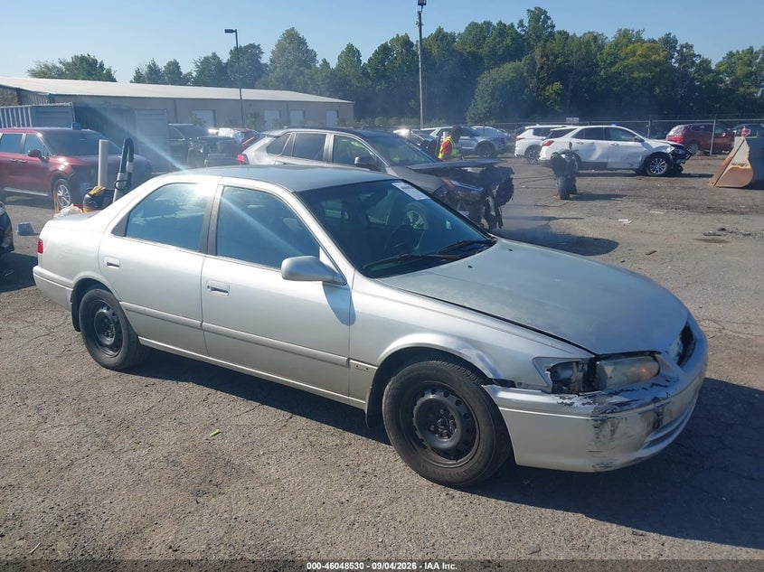 2000 TOYOTA CAMRY LE | JT2BG28K5Y0431329 | UPCARS