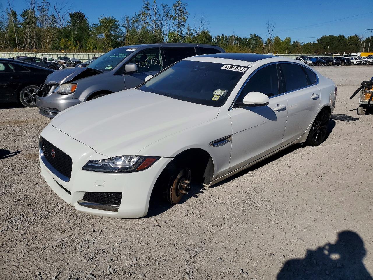 2018 JAGUAR XF PRESTIGE | SAJBK4FX8JCY64150 | UPCARS