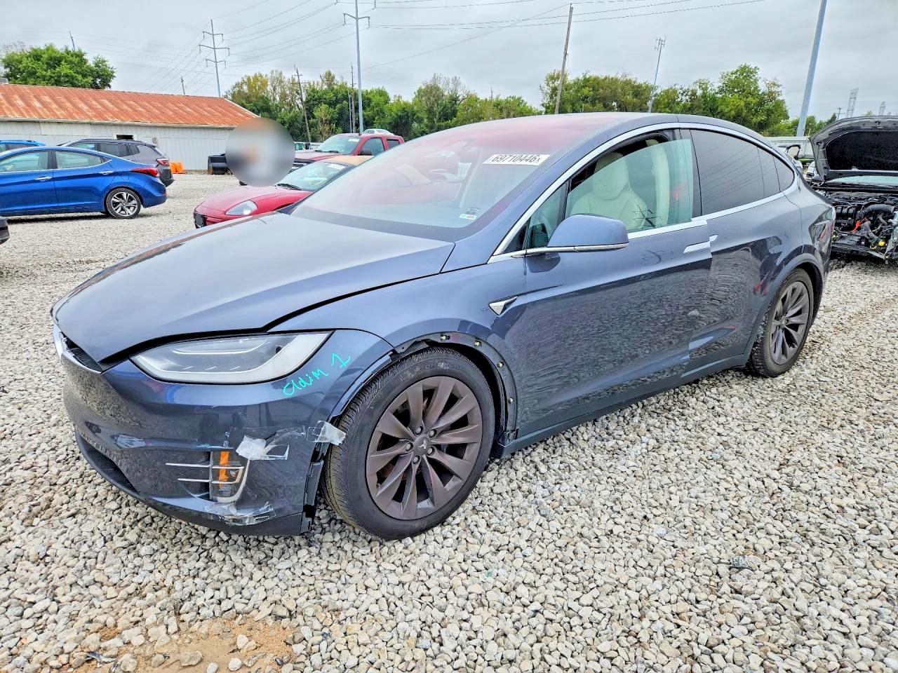 2018 TESLA MODEL X | 5YJXCDE21JF110565 | UPCARS