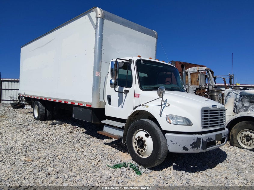 2017 FREIGHTLINER M2 106 | 1FVACWDU2HHJD5649 | UPCARS