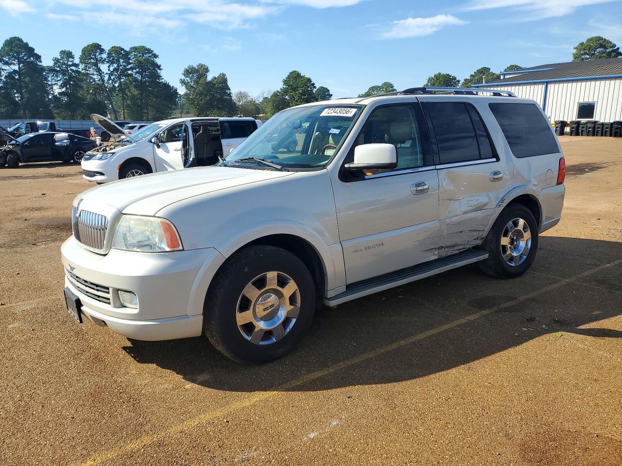 2006 LINCOLN NAVIGATOR | 5LMFU28536LJ25147 | UPCARS
