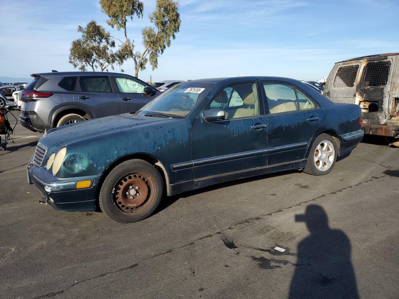 2002 MERCEDES-BENZ E-CLASS 320 | WDBJF65J42B477365 | UPCARS