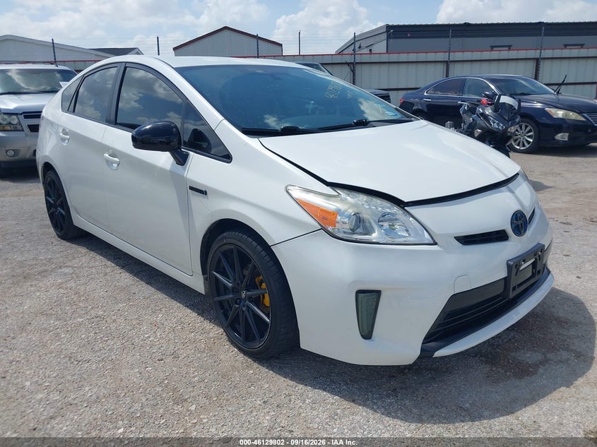 2015 TOYOTA PRIUS FOUR | JTDKN3DUXF1999030 | UPCARS