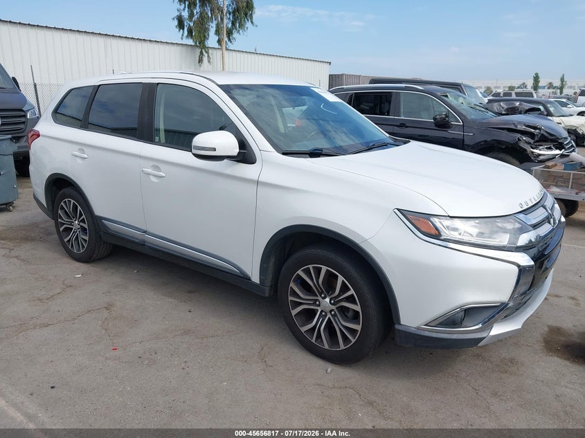 2018 MITSUBISHI OUTLANDER SE | JA4AD3A33JZ041541 | UPCARS