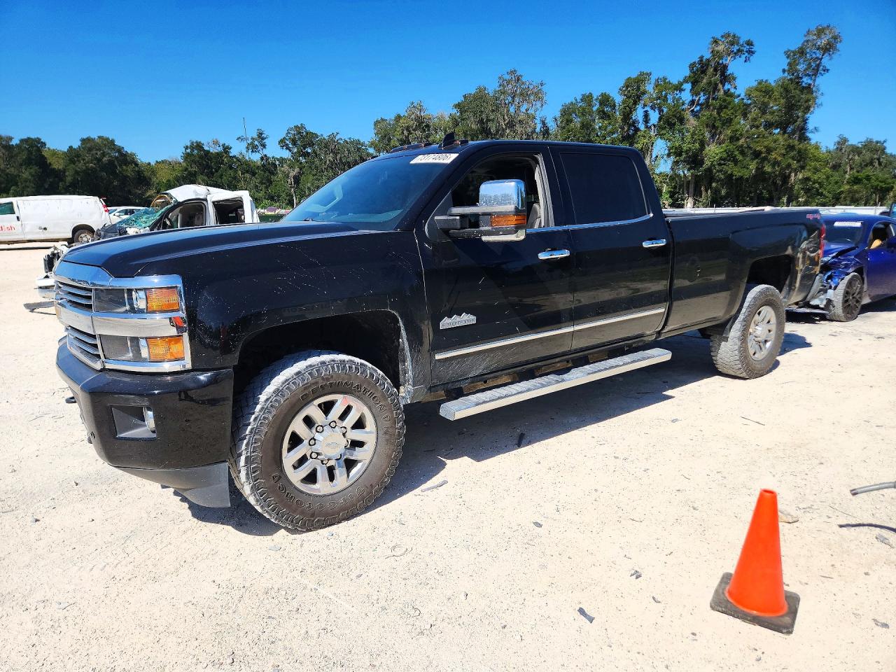 2017 CHEVROLET SILVERADO K3500 HIGH COUNTRY | 1GC4K1EG1HF130577 | UPCARS