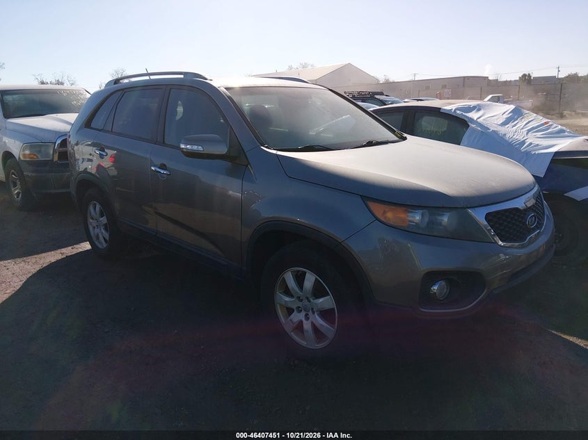 2012 KIA SORENTO LX | 5XYKT4A61CG228954 | UPCARS