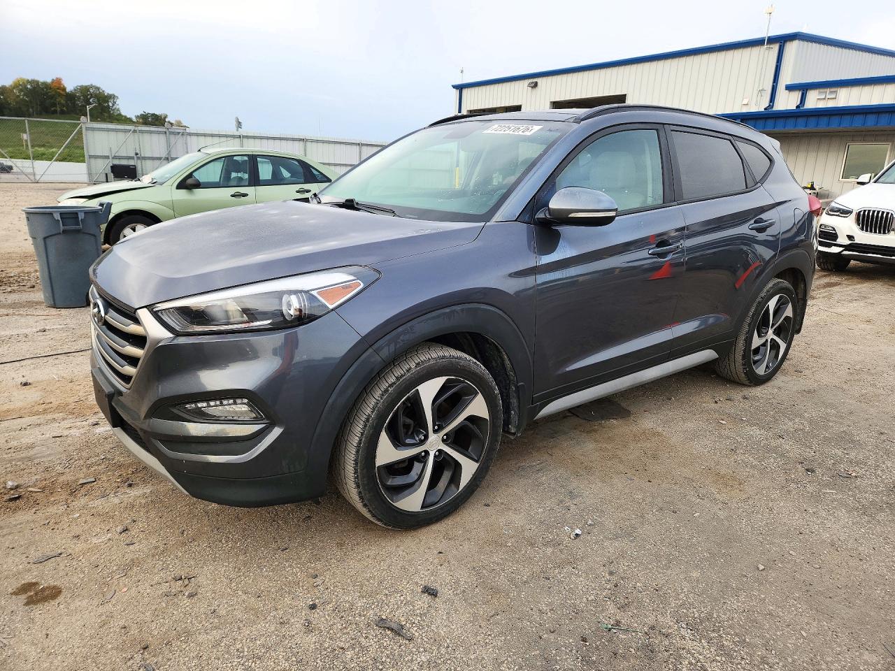 2018 HYUNDAI TUCSON VALUE | KM8J3CA26JU816374 | UPCARS