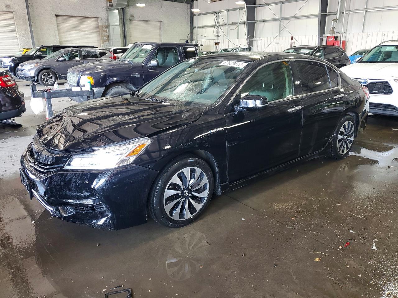 2017 HONDA ACCORD TOURING HYBRID | JHMCR6F72HC017370 | UPCARS
