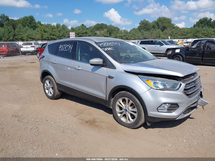 2017 FORD ESCAPE SE | 1FMCU9GD0HUE82743 | UPCARS