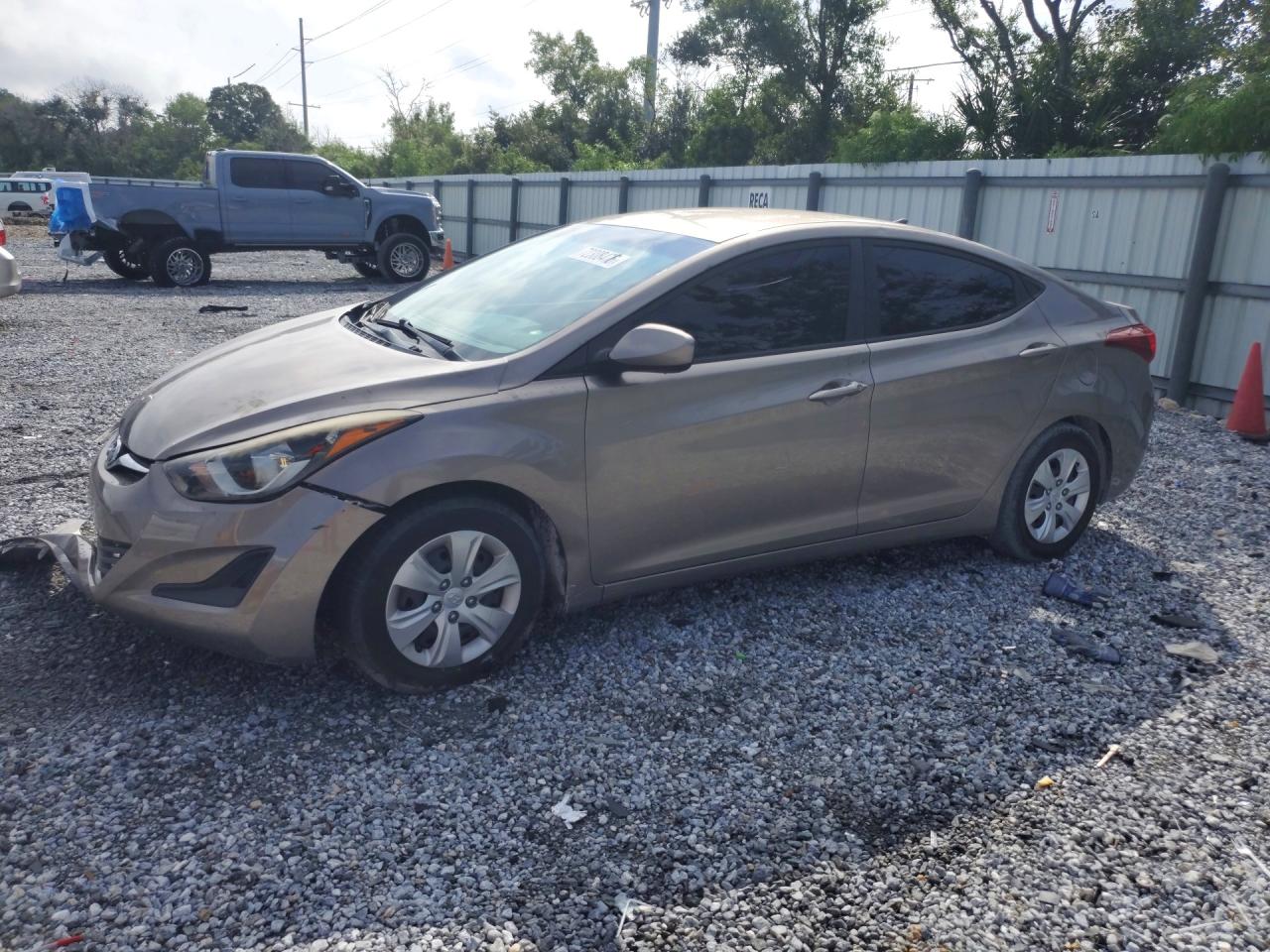 2016 HYUNDAI ELANTRA SE | 5NPDH4AE3GH750579 | UPCARS