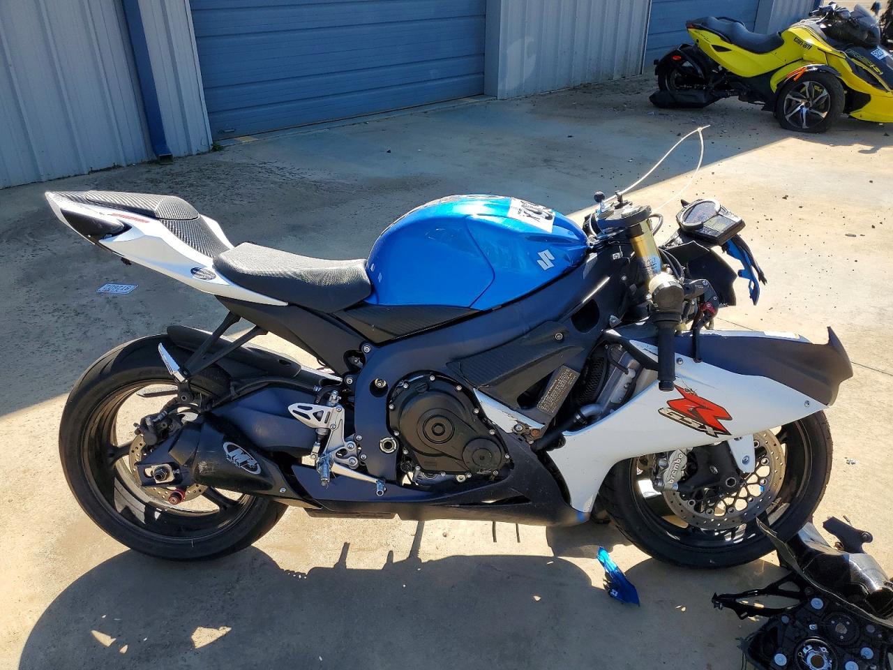 2011 SUZUKI GSX750 | JS1GR7MA2B2103230 | UPCARS