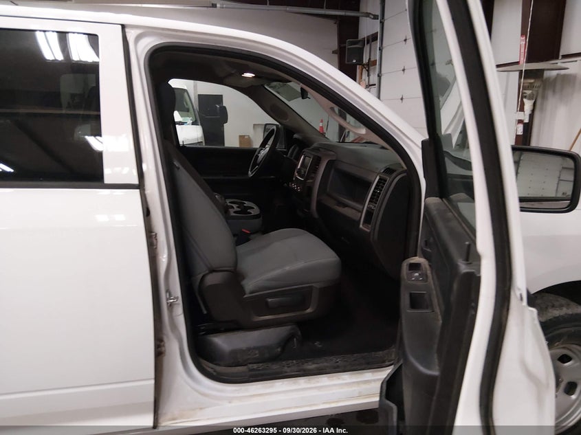 2017 RAM 1500 TRADESMAN  4X4 6'4 BOX | 1C6RR7FG6HS605674 | UPCARS