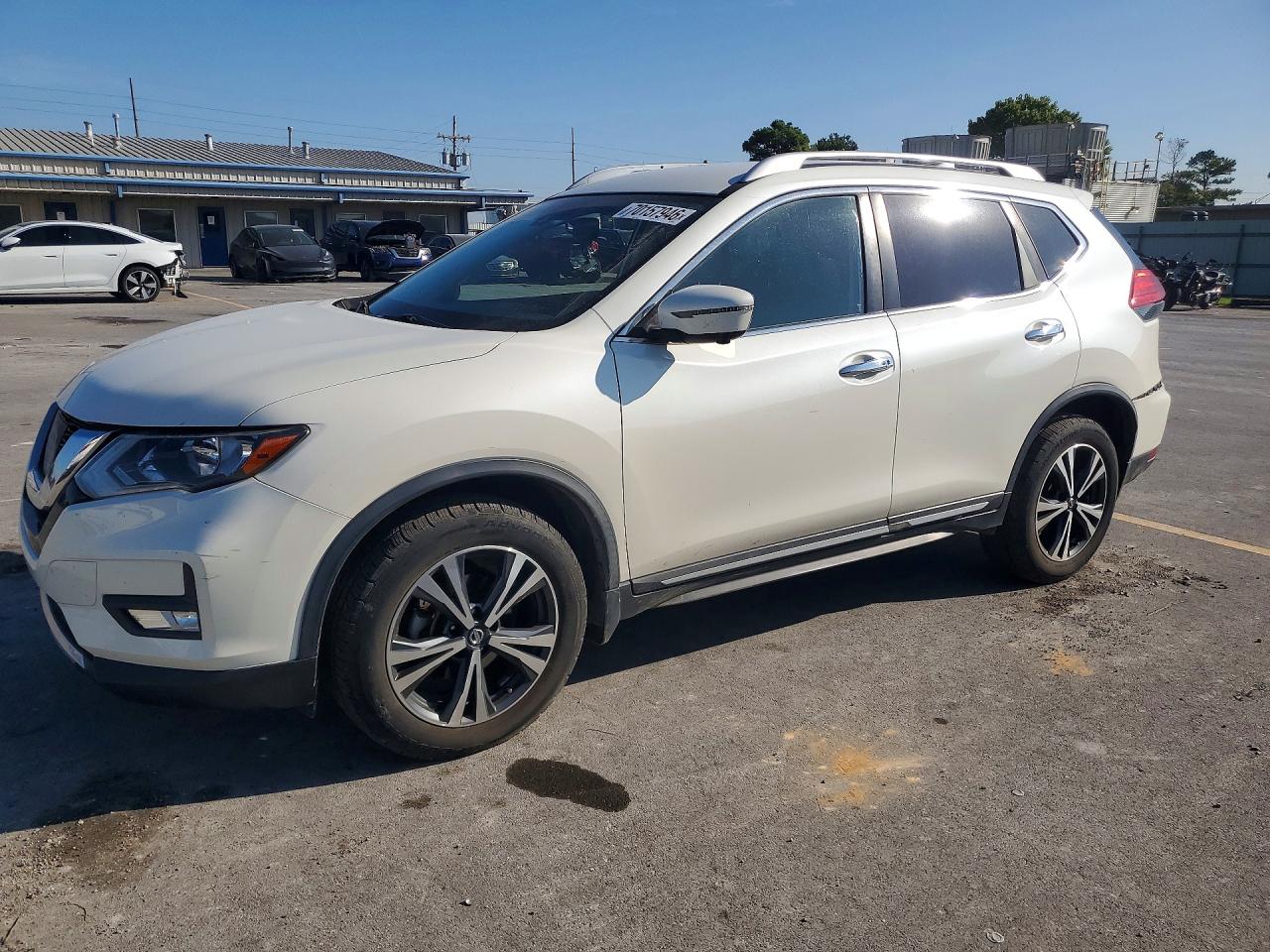 2017 NISSAN ROGUE SL | JN8AT2MV3HW025422 | UPCARS