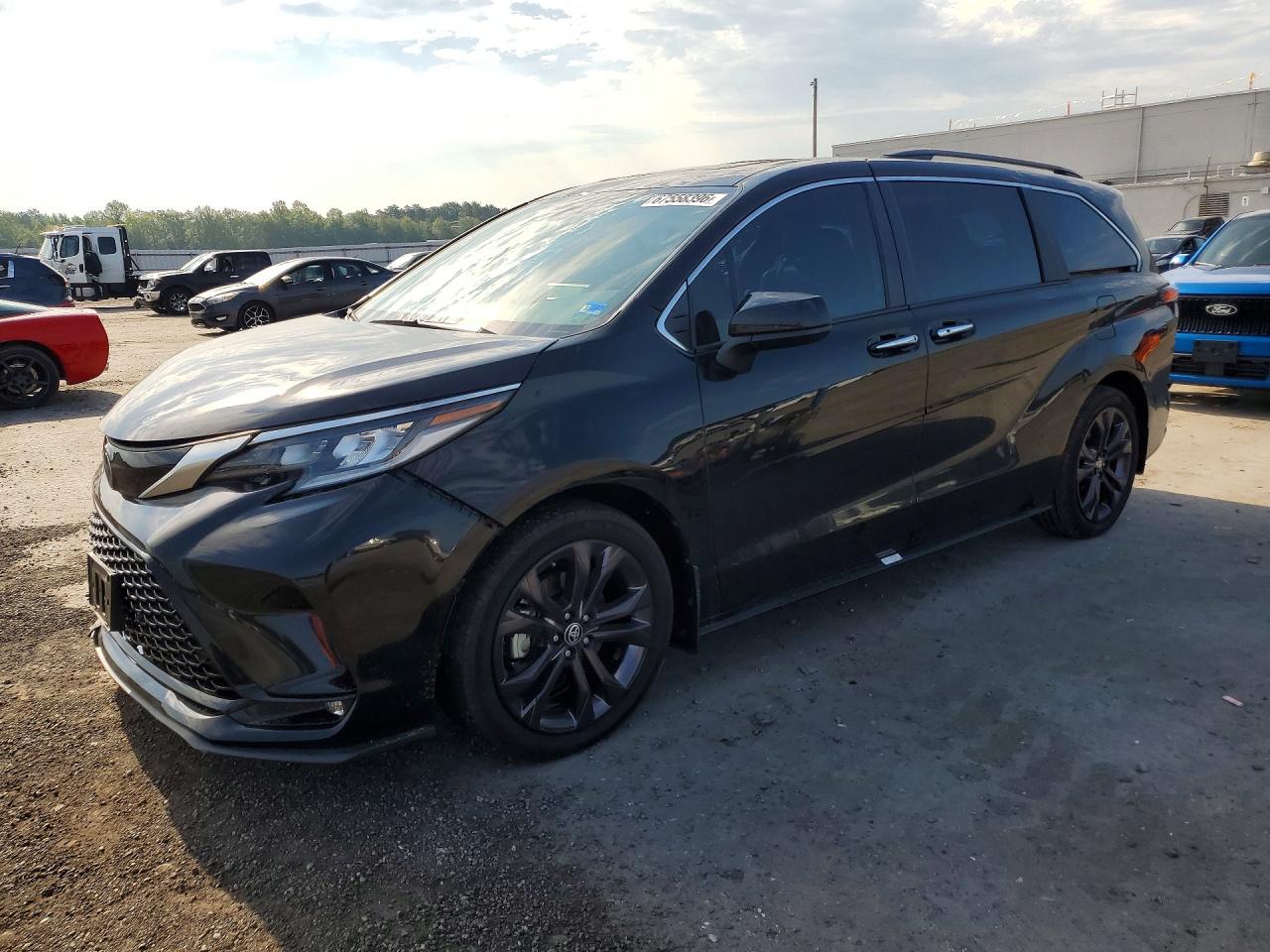 2024 TOYOTA SIENNA XSE | 5TDDRKEC3RS189923 | UPCARS