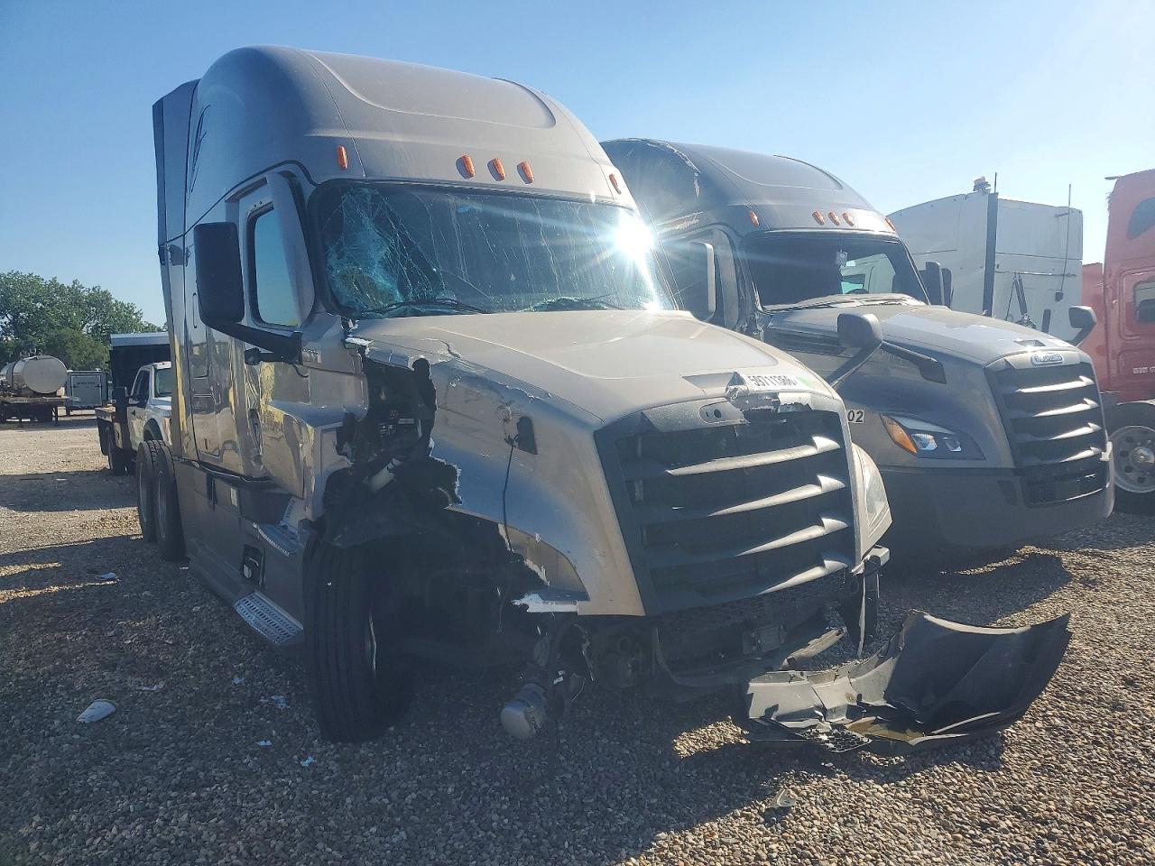 2021 FREIGHTLINER ALL OTHER SEMI TRUCK | 3AKJHHDR3MSMF3708 | UPCARS