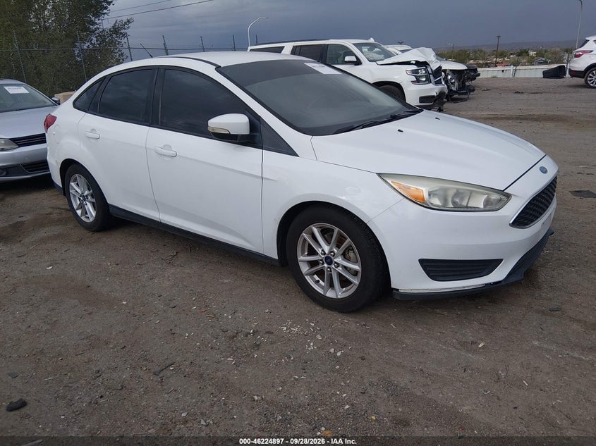 2015 FORD FOCU SE | 1FADP3F28FL263633 | UPCARS