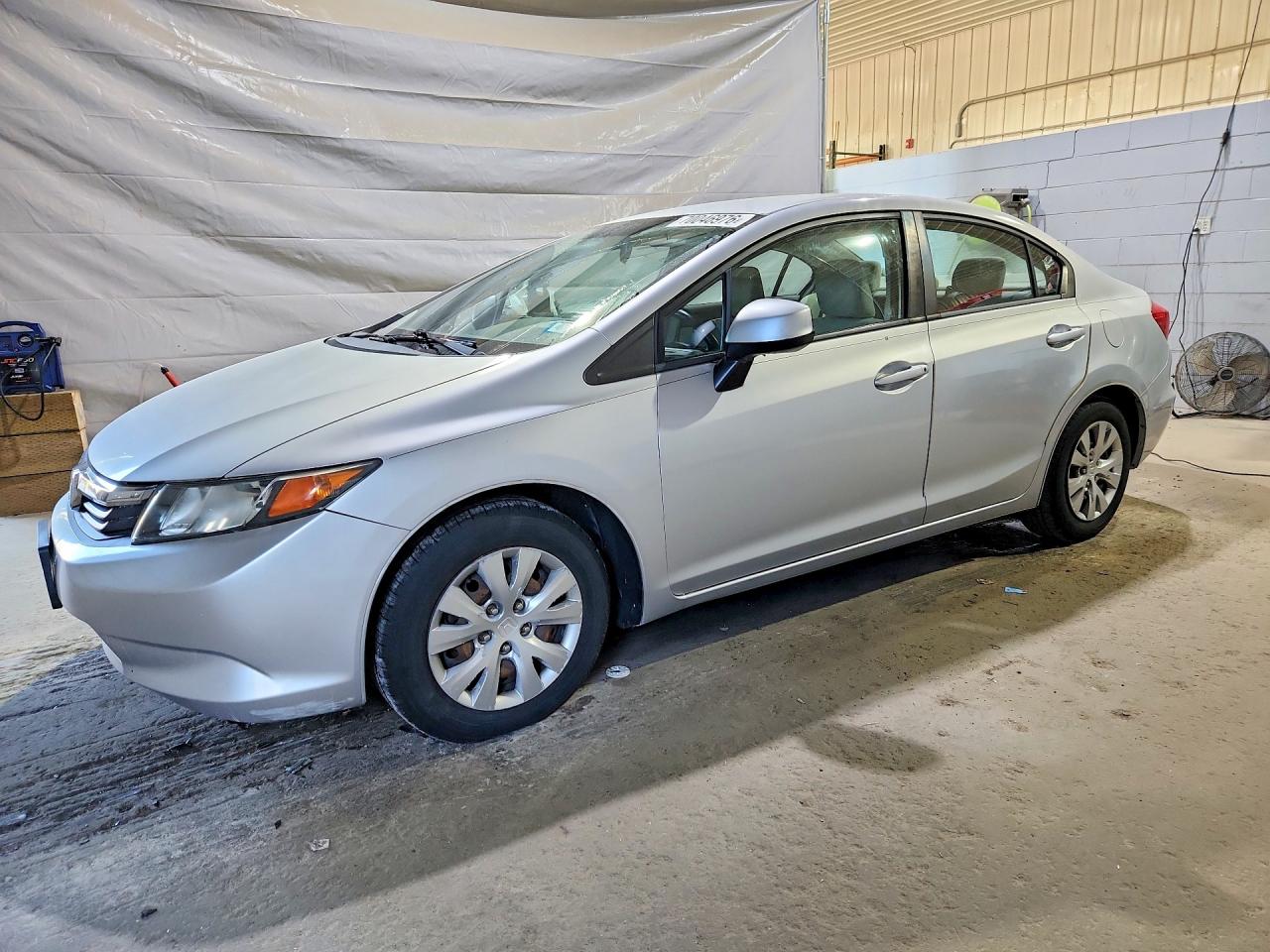 2012 HONDA CIVIC LX | 2HGFB2F5XCH556112 | UPCARS