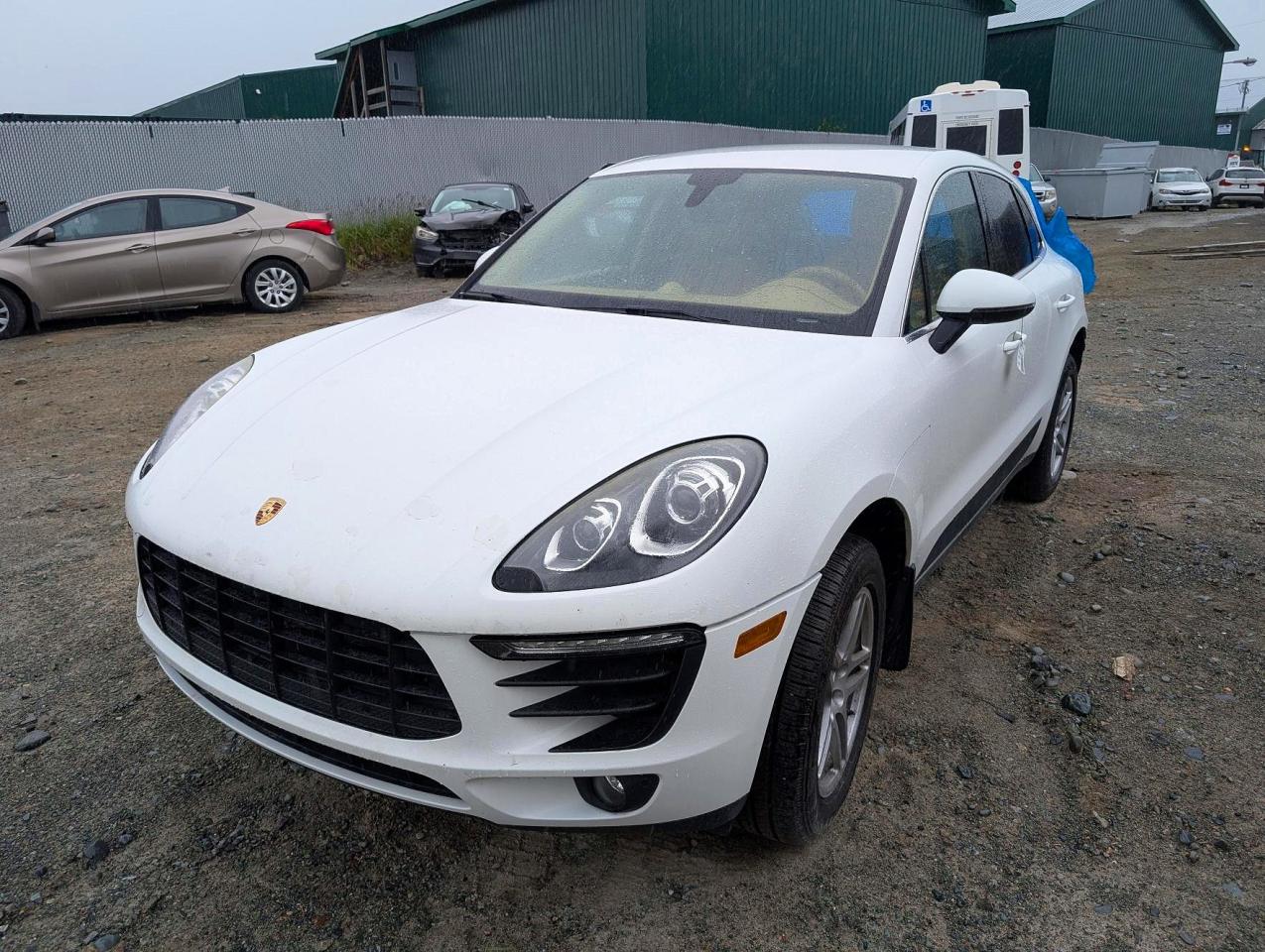 2016 PORSCHE MACAN S | WP1AB2A58GLB46870 | UPCARS