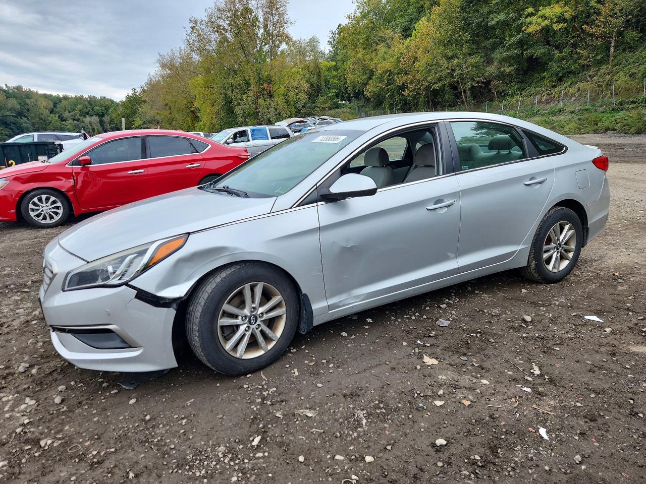 2015 HYUNDAI SONATA SE | 5NPE24AF5FH085665 | UPCARS