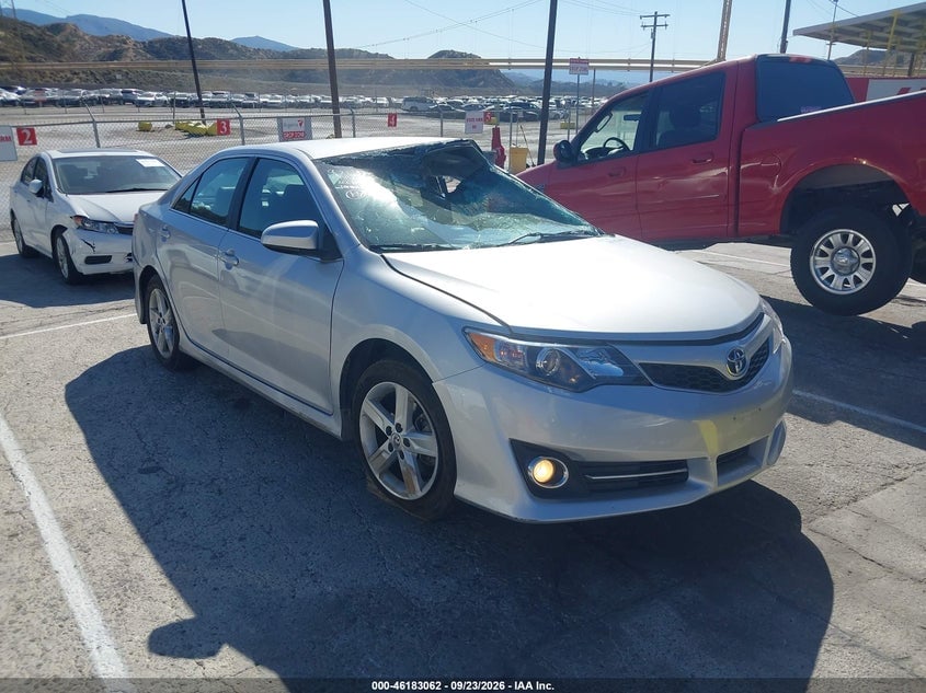 2014 TOYOTA CAMRY SE | 4T1BF1FK1EU366793 | UPCARS