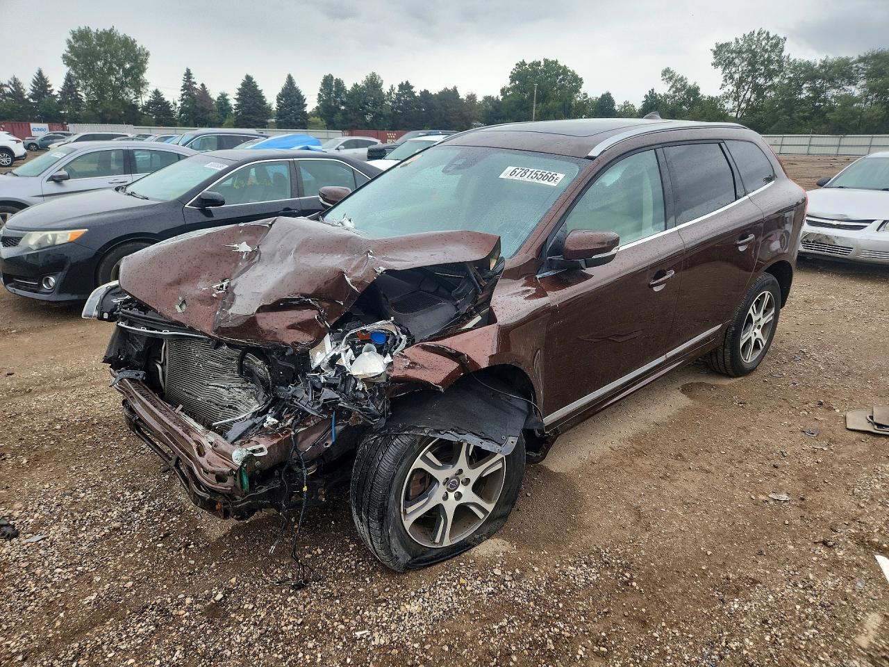 2015 VOLVO XC60 T6 PLATINUM | YV4902RD2F2610629 | UPCARS