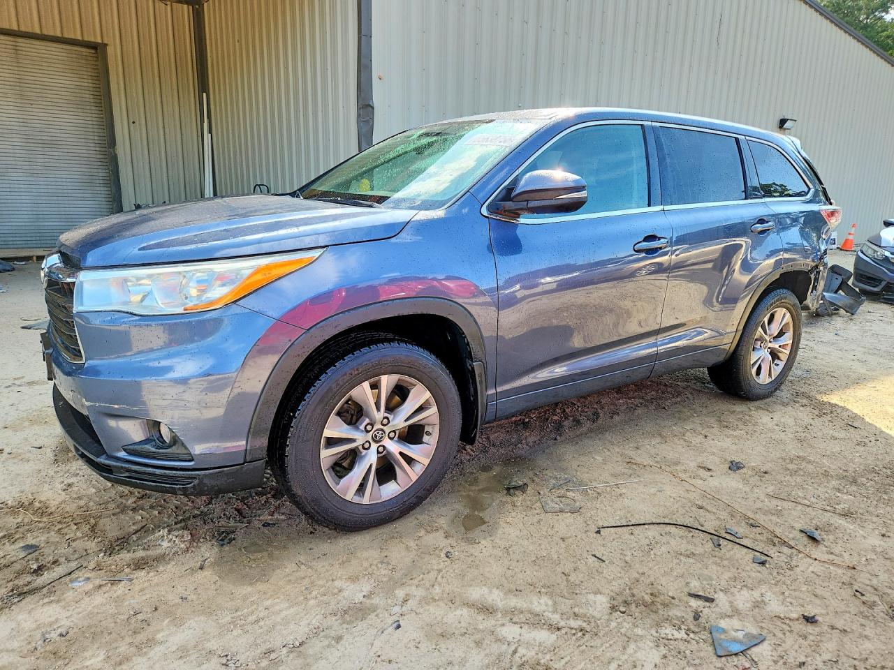 2016 TOYOTA HIGHLANDER LE PLUS | 5TDBKRFH6GS352415 | UPCARS