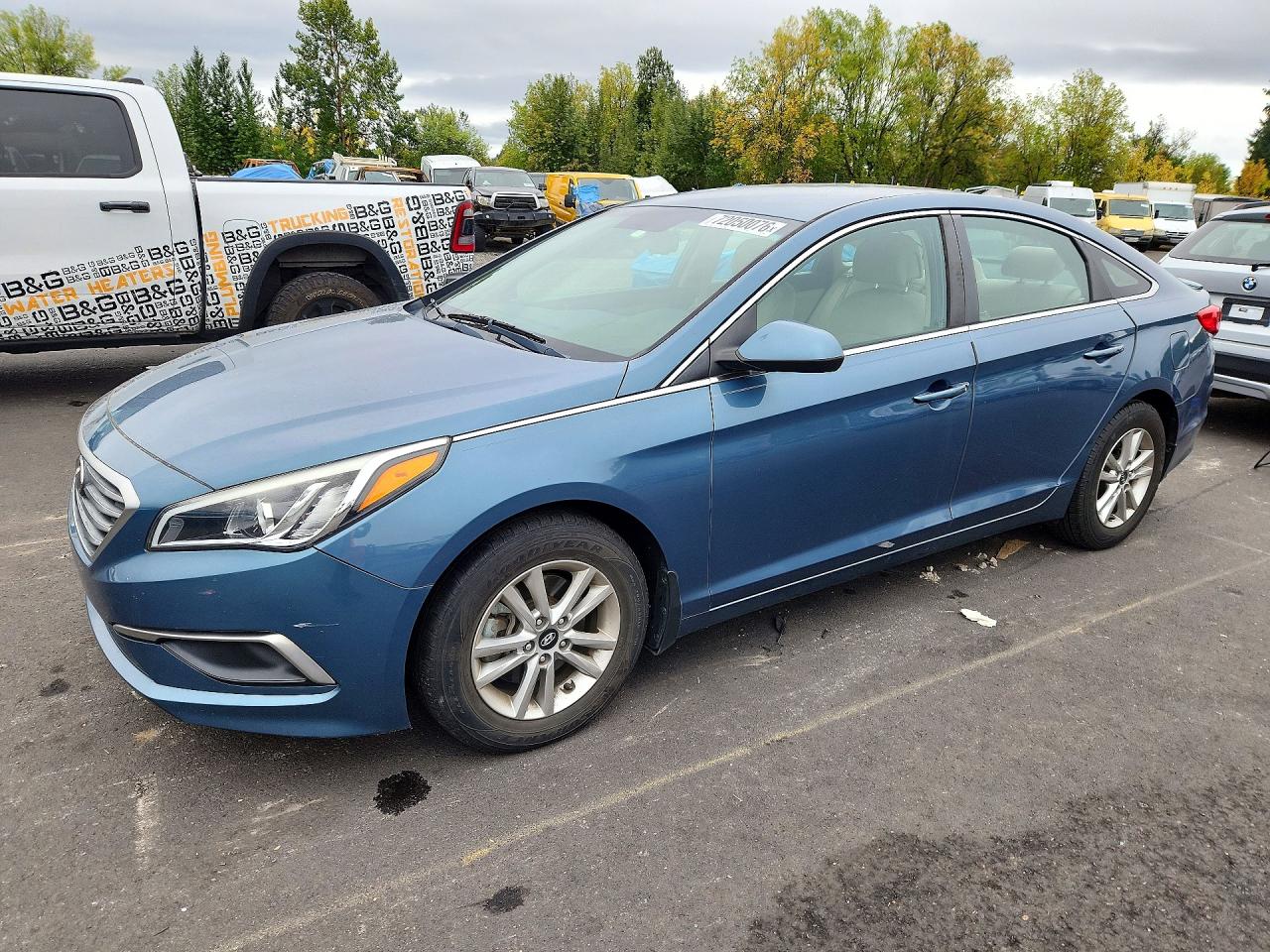 2017 HYUNDAI SONATA SE | 5NPE24AF1HH490585 | UPCARS