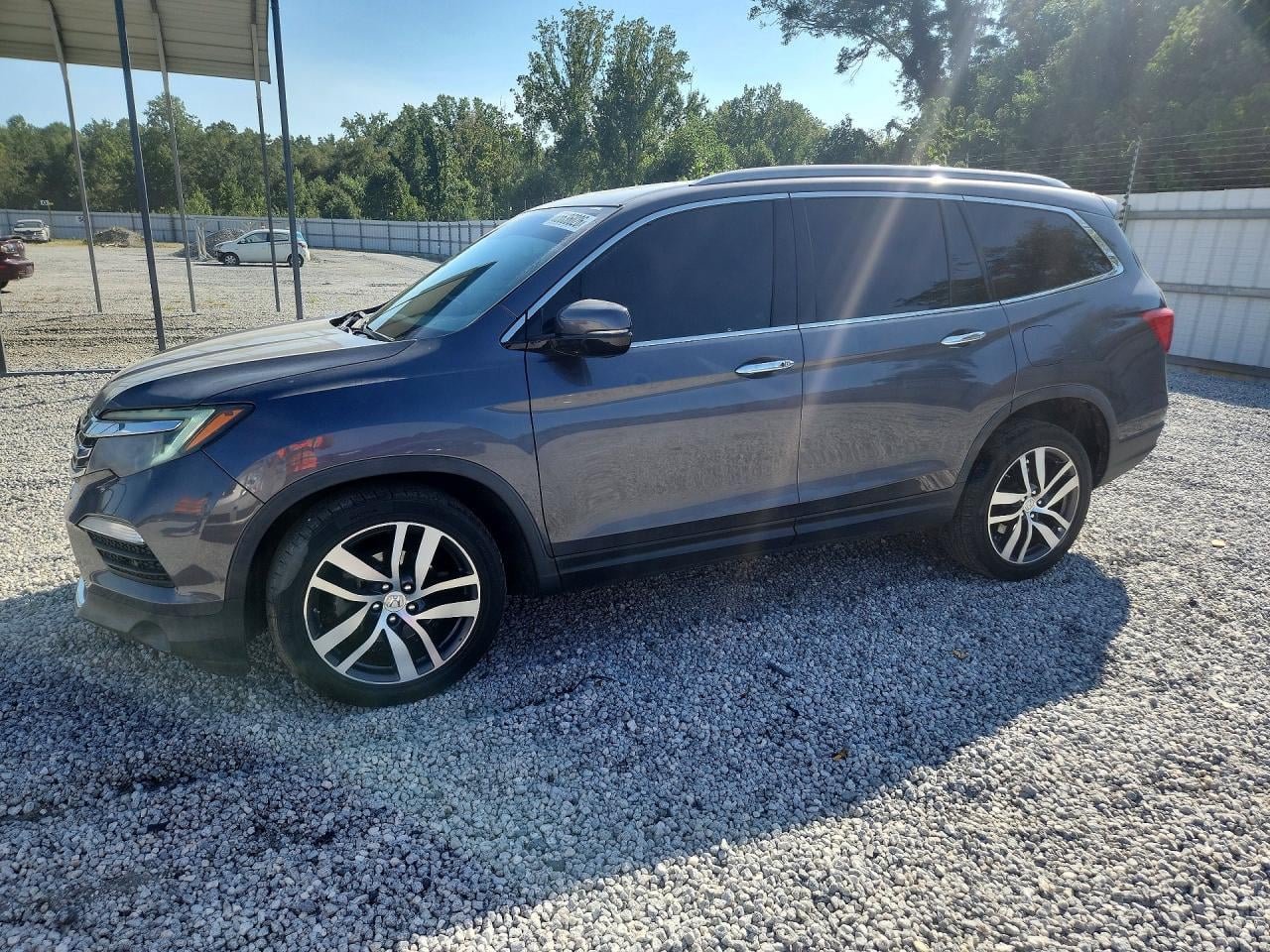 2017 HONDA PILO TOURING | 5FNYF6H93HB095075 | UPCARS