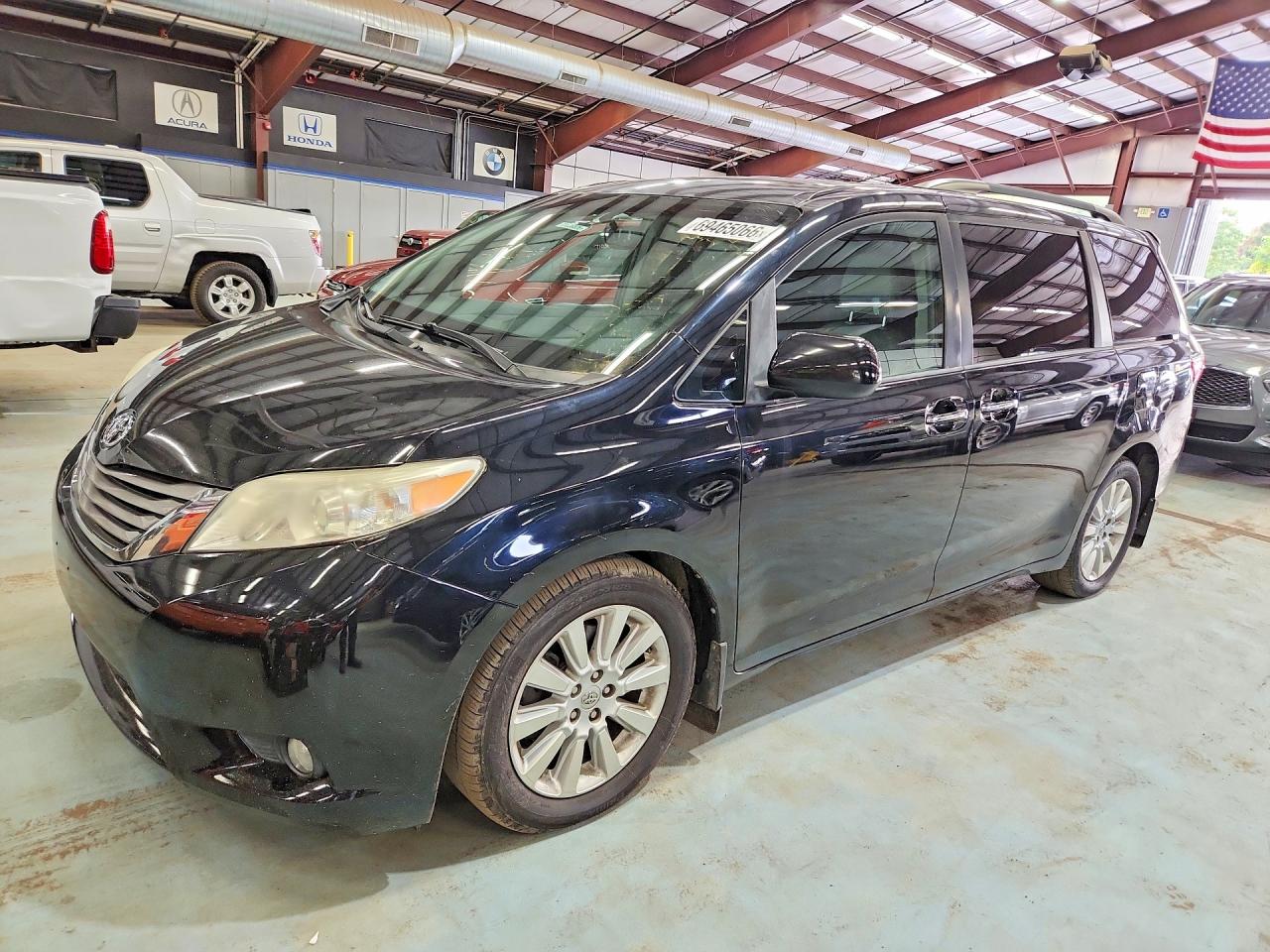 2015 TOYOTA SIENNA XLE PREMIUM 7-PASSENGER | 5TDDK3DC8FS094751 | UPCARS