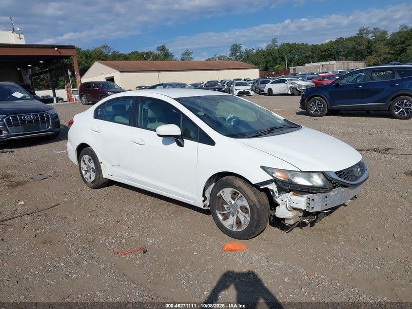 2014 HONDA CIVIC LX | 19XFB2F5XEE252100 | UPCARS