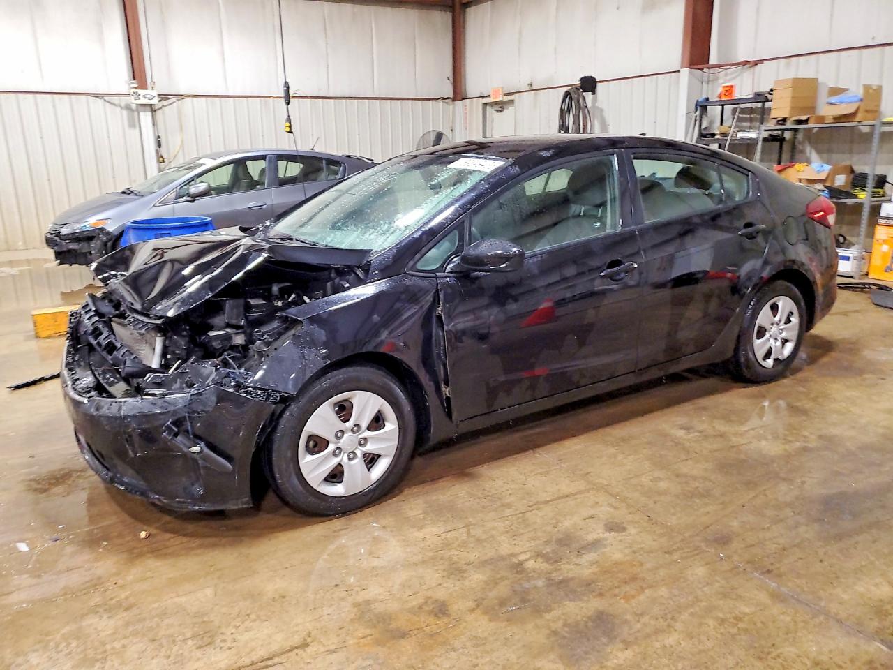 2018 KIA FORTE LX | 3KPFK4A75JE195724 | UPCARS