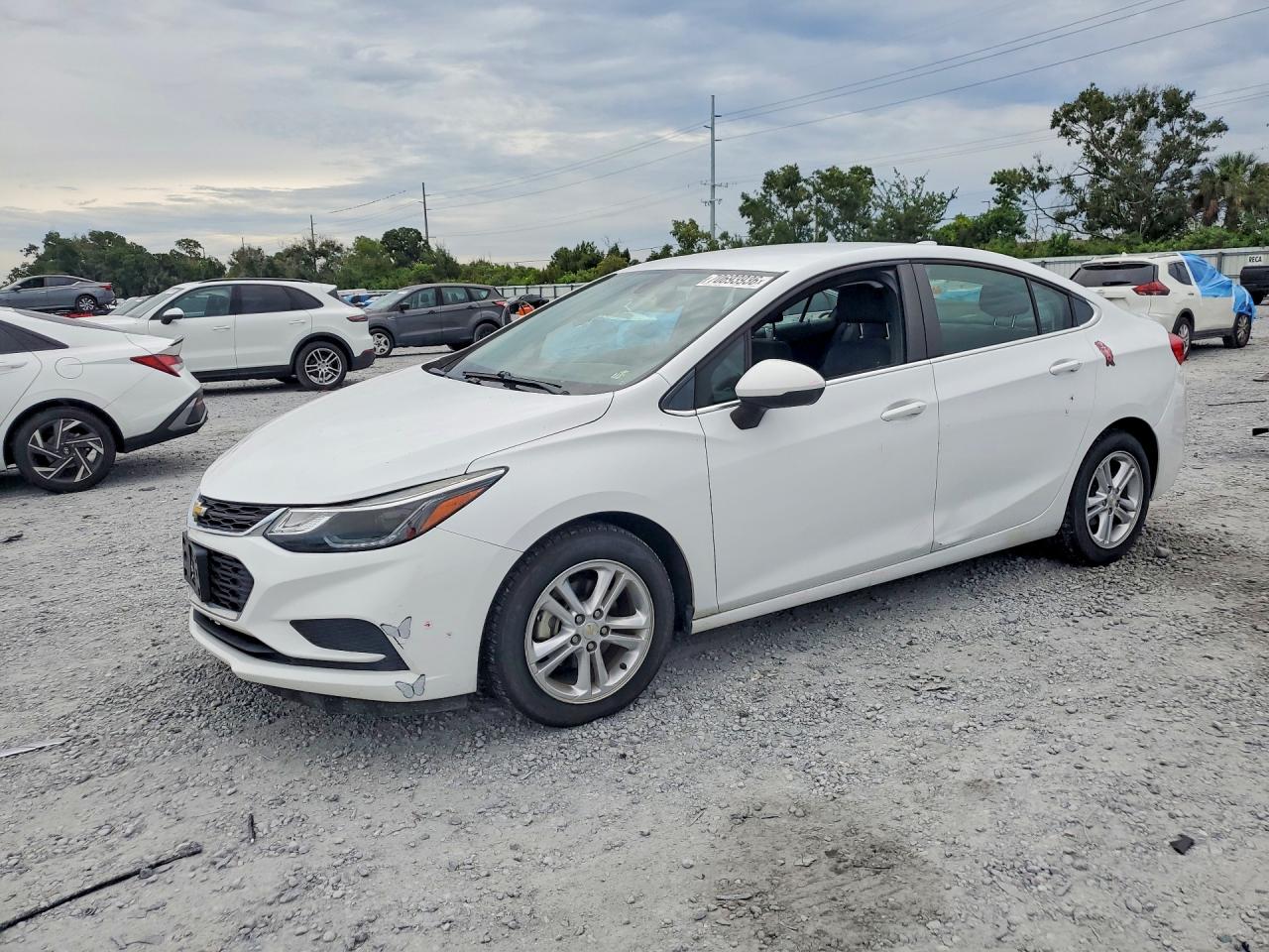 2018 CHEVROLET CRUZE LT | 1G1BE5SM7J7228215 | UPCARS