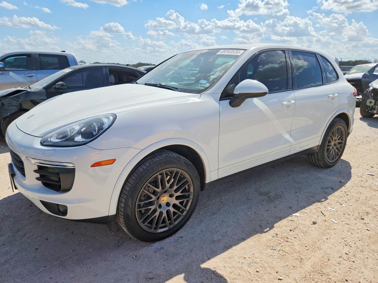 2017 PORSCHE CAYENNE | WP1AA2A23HKA81491 | UPCARS