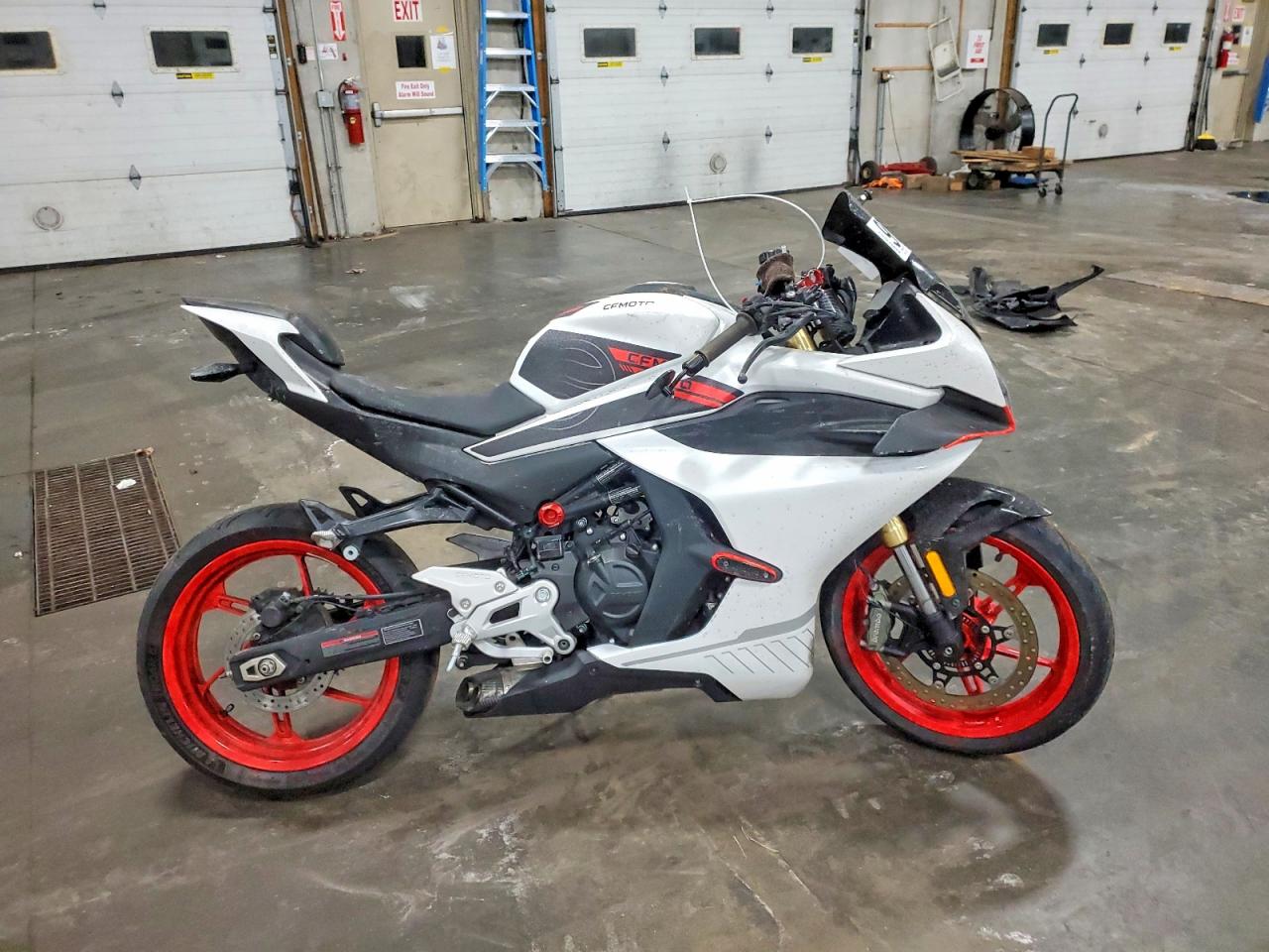 2025 CF MOTO 450SS | LCEPESLA2S6001263 | UPCARS