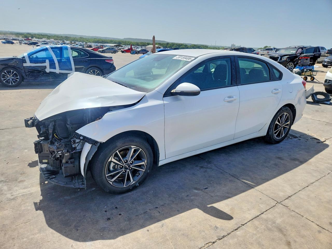 2024 KIA FORTE LXS | 3KPF24AD0RE779661 | UPCARS