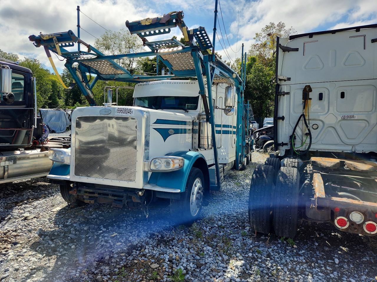 2015 PETERBILT ALL OTHER | 1NPXD49XXFD257378 | UPCARS