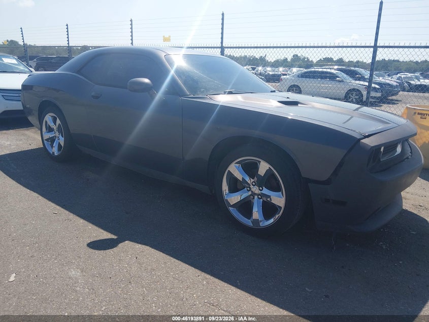 2014 DODGE CHALLENGER SXT | 2C3CDYAG8EH195588 | UPCARS
