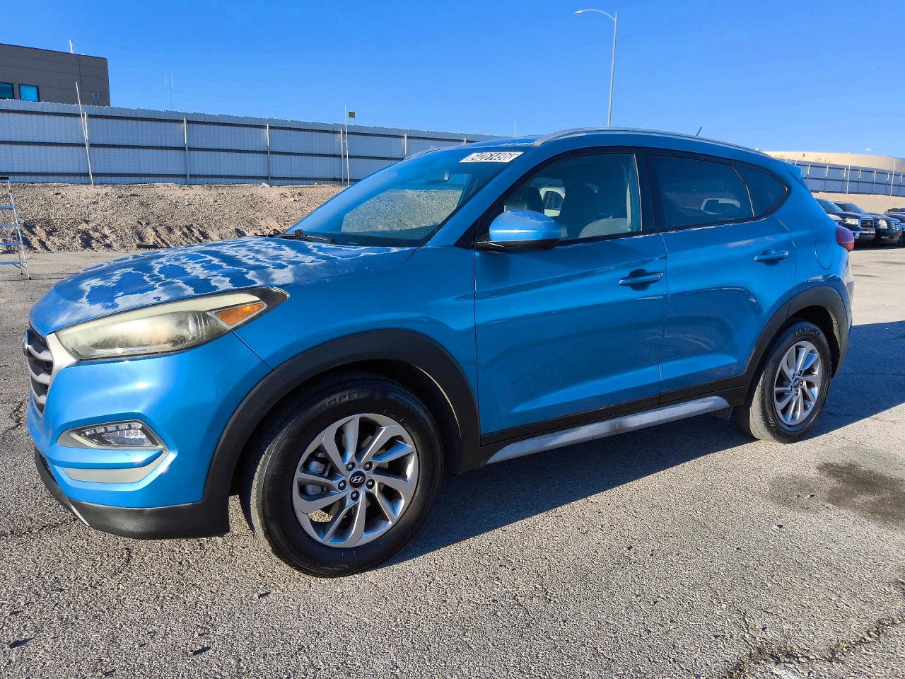 2017 HYUNDAI TUCSON SE | KM8J33A4XHU596006 | UPCARS