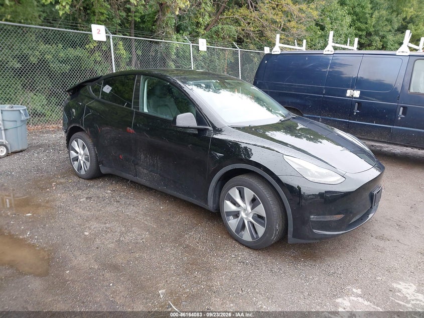 2024 TESLA MODEL Y LONG RANGE DUAL MOTOR ALL-WHEEL DRIVE | 7SAYGDEE7RA225833 | UPCARS