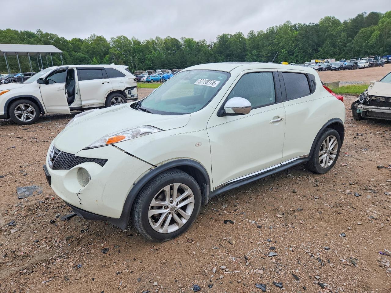 2012 NISSAN JUKE S | JN8AF5MR4CT104345 | UPCARS