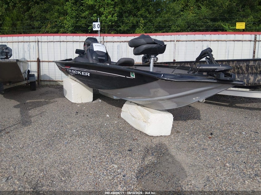 2024 TRACKER TRACKER MARINE | BUJ83223H324 | UPCARS