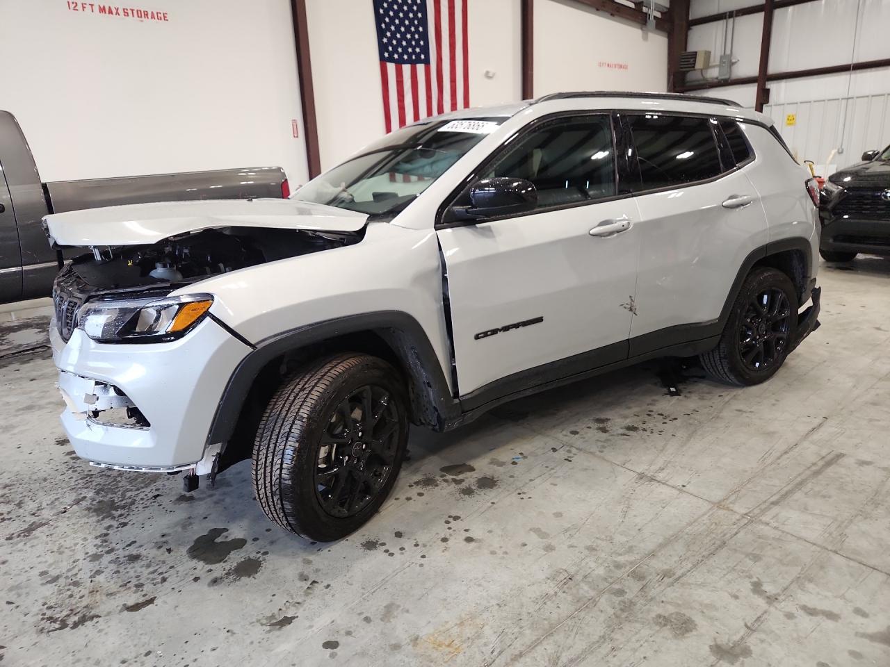 2026 JEEP COMPASS LATITUDE | 3C4NJDBN8TT266425 | UPCARS