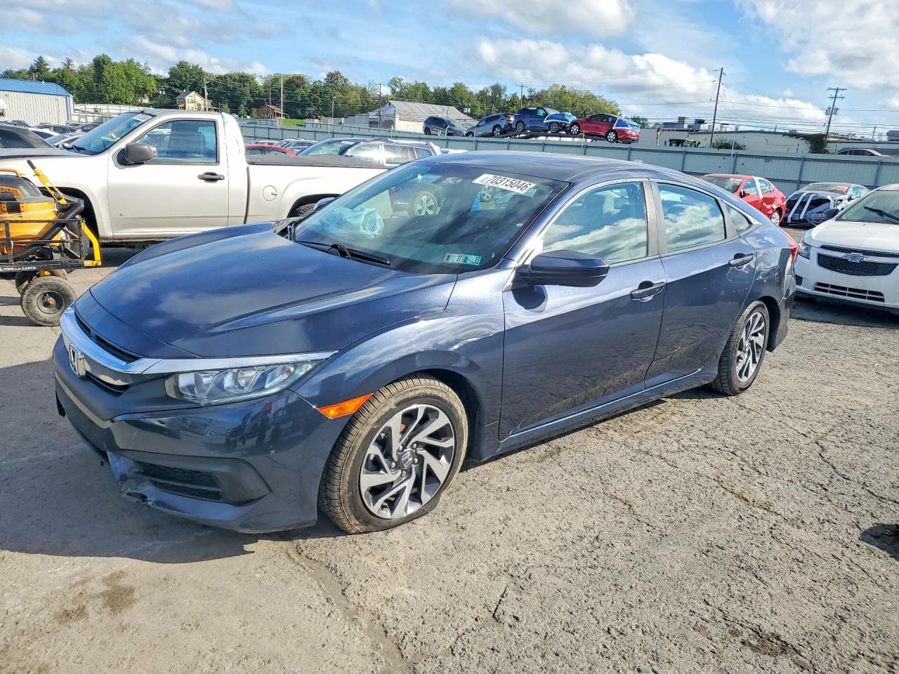 2018 HONDA CIVIC EX | 2HGFC2F75JH536961 | UPCARS