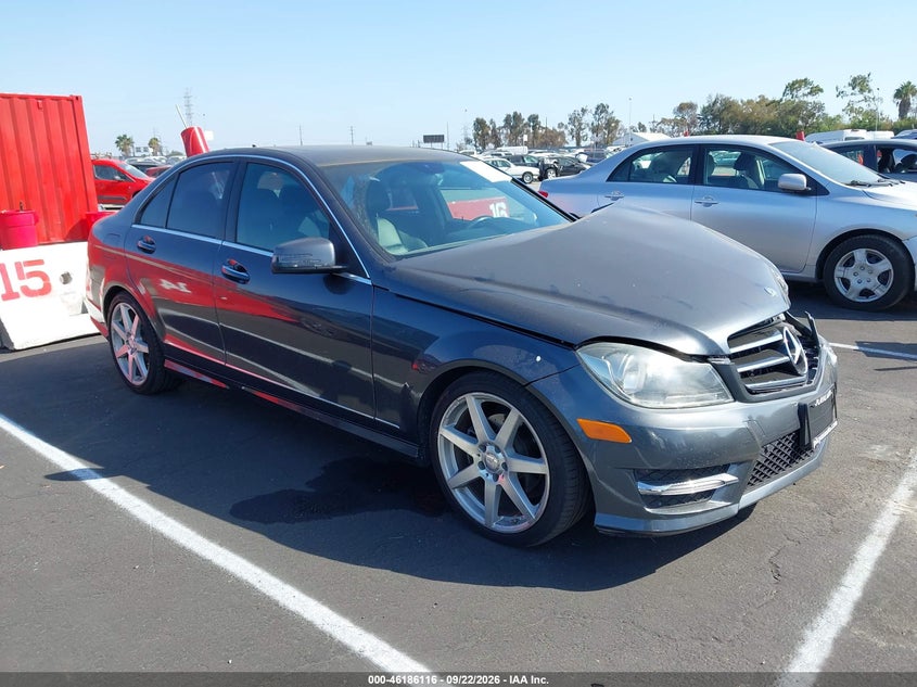 2014 MERCEDES-BENZ C 250 SPORT | WDDGF4HB2EA957098 | UPCARS