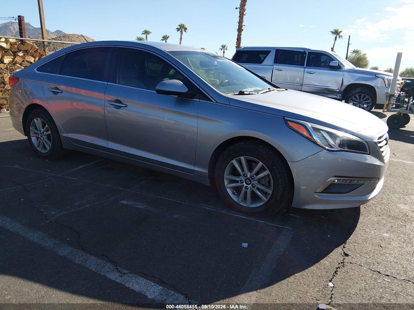 2015 HYUNDAI SONATA SE | 5NPE24AF4FH109955 | UPCARS
