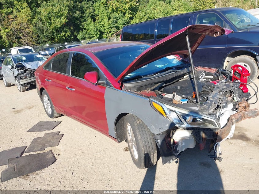 2015 HYUNDAI SONATA SE | 5NPE24AF7FH017982 | UPCARS