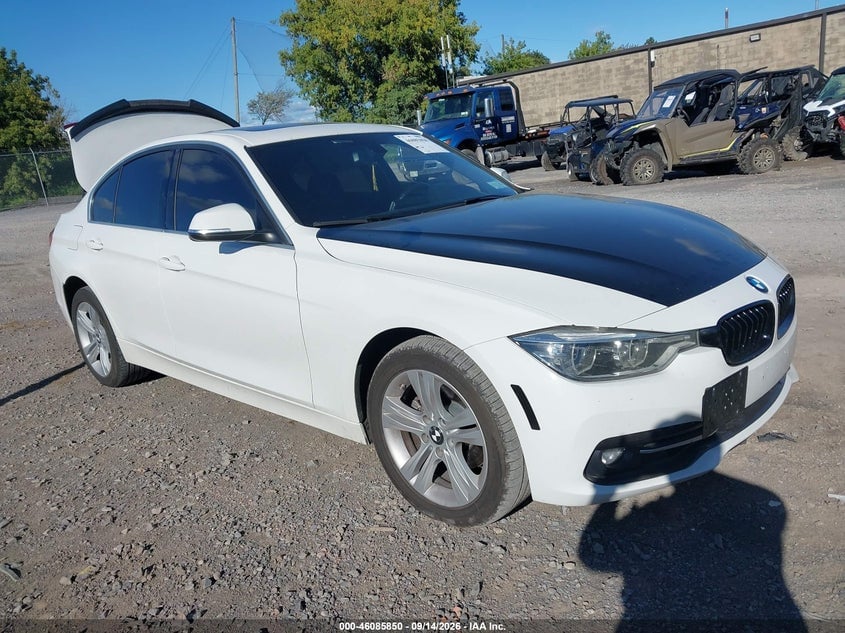 2018 BMW 330I XDRIVE | WBA8D9C52JEM32772 | UPCARS