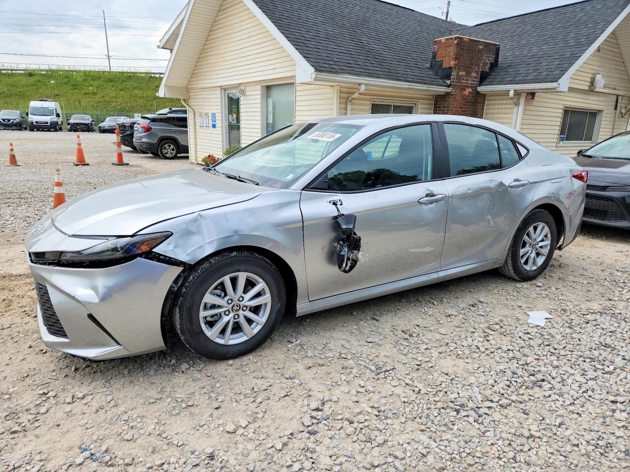 2026 TOYOTA CAMRY LE | 4T1DAACK7TU738176 | UPCARS