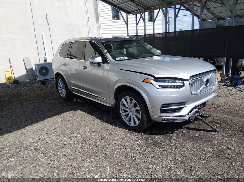 2016 VOLVO XC90 T6 INSCRIPTION | YV4A22PL0G1092805 | UPCARS